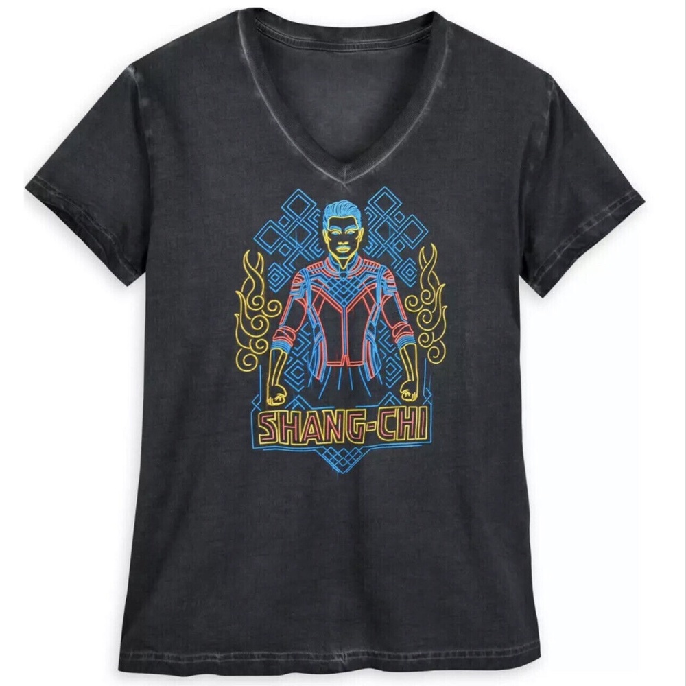 Disney Marvel Shang Chi Glow In Dark Legend of the Ten Rings T-shirt - NEW